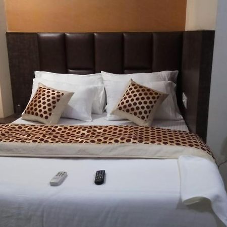 Hotel Stay House Neu-Delhi Exterior foto