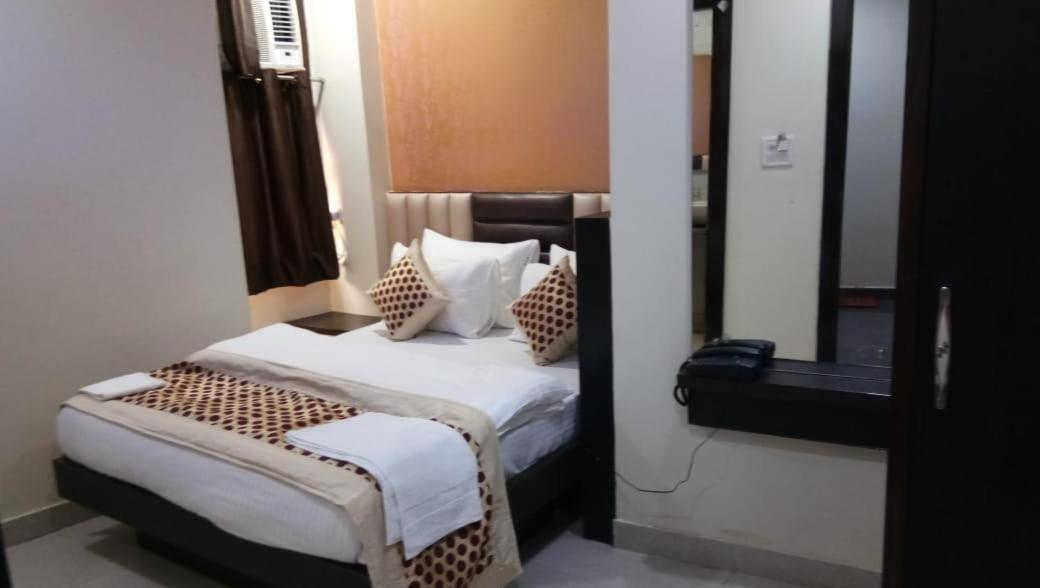 Hotel Stay House Neu-Delhi Exterior foto